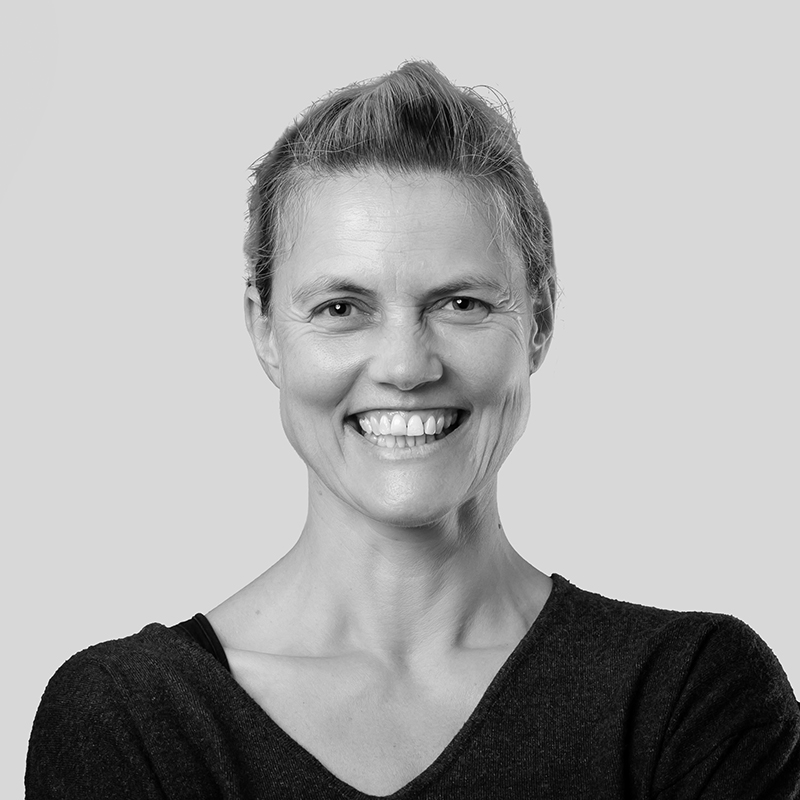 lof_fe-trainer-petra_porten_wiesler_800x800px_sw